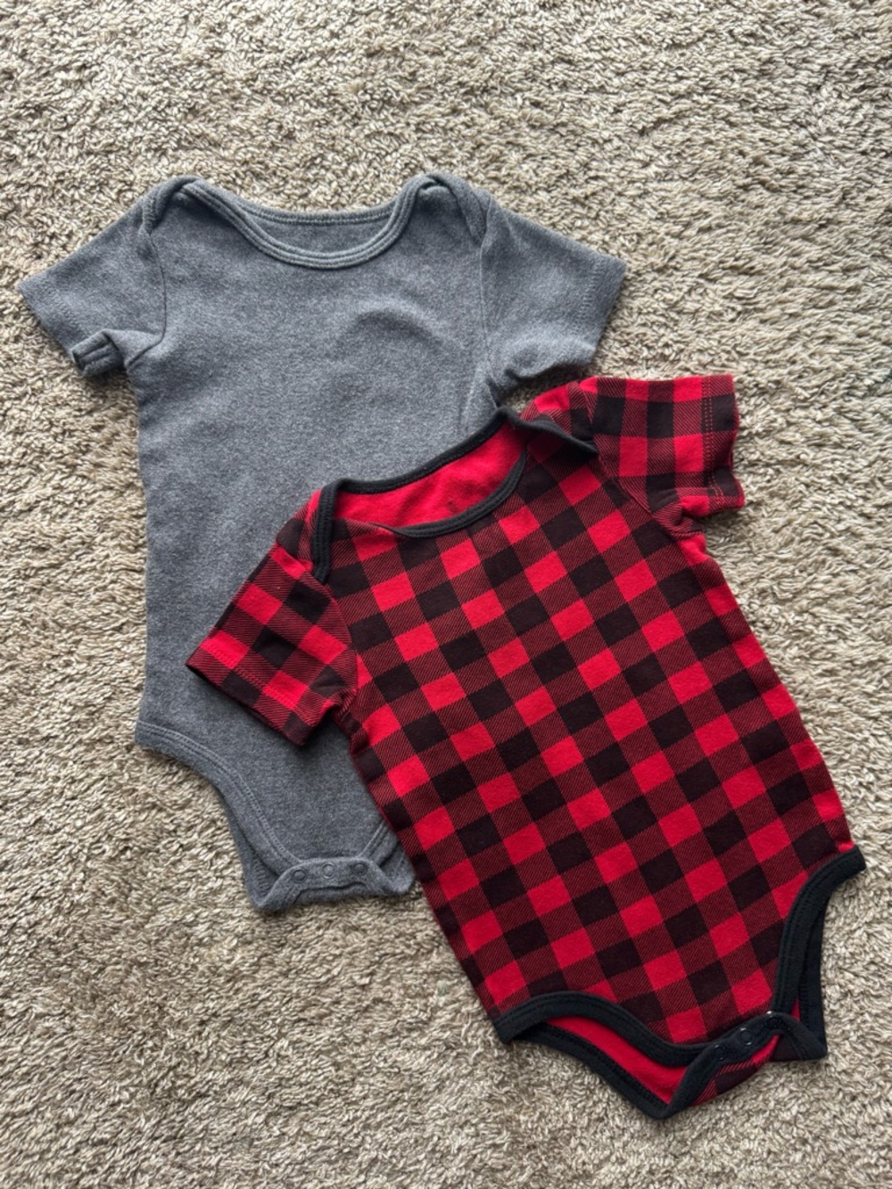 12M The Peanutshell Baby Bodysuit 2pc Bundle Gray & Red/Black Buffalo Plaid